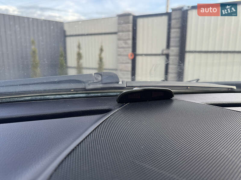 Седан Mercedes-Benz C-Class 2004 в Нетешине фото 38 Седан Mercedes-Benz C-Class 2004 в Нетешине