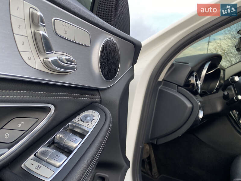 Седан Mercedes-Benz C-Class 2014 в Киеве