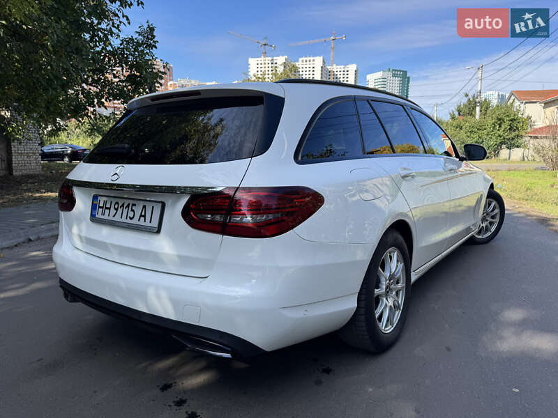 Універсал Mercedes-Benz C-Class 2019 в Одесі