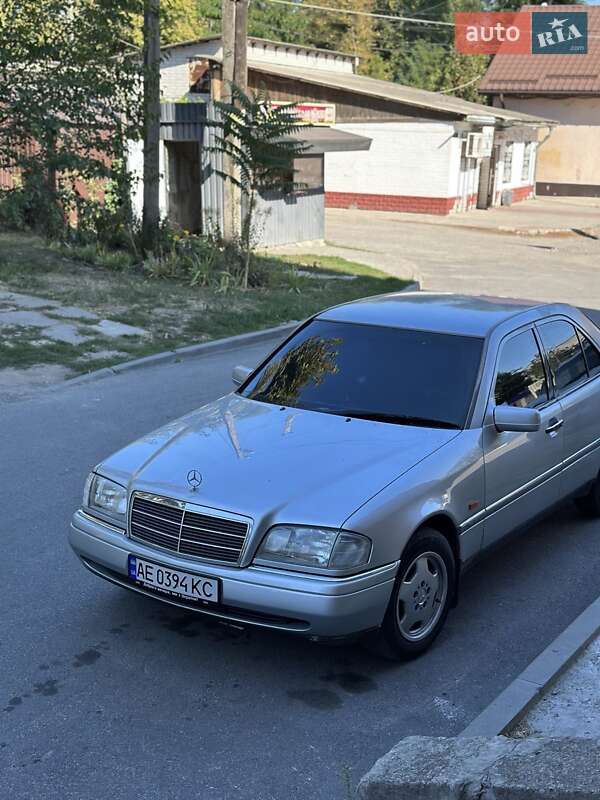 Седан Mercedes-Benz C-Class 1993 в Дніпрі фото 8 Седан Mercedes-Benz C-Class 1993 в Дніпрі