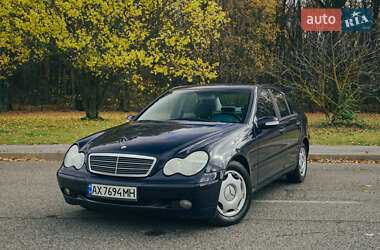 Седан Mercedes-Benz C-Class 2003 в Харькове