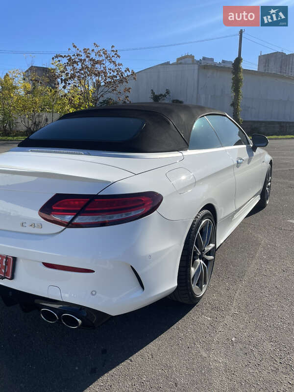 Кабриолет Mercedes-Benz C-Class 2018 в Одессе фото 7 Кабриолет Mercedes-Benz C-Class 2018 в Одессе