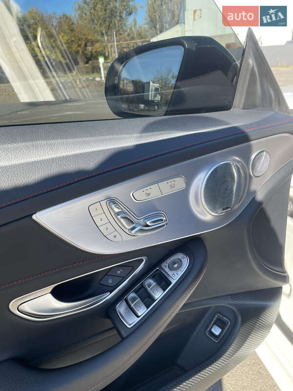 Кабриолет Mercedes-Benz C-Class 2018 в Одессе фото 57 Кабриолет Mercedes-Benz C-Class 2018 в Одессе
