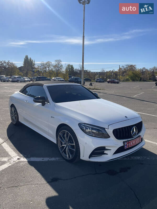 Кабриолет Mercedes-Benz C-Class 2018 в Одессе фото 63 Кабриолет Mercedes-Benz C-Class 2018 в Одессе