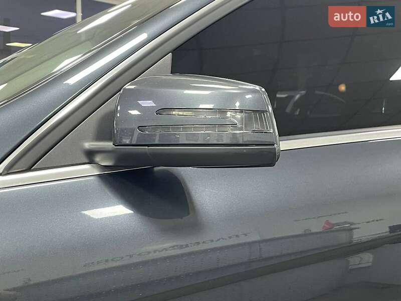 Універсал Mercedes-Benz C-Class 2013 в Києві