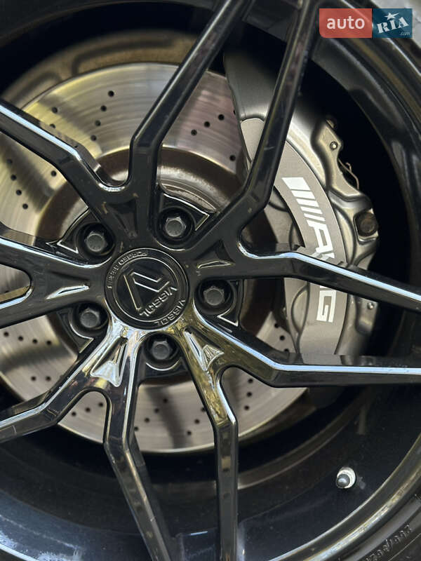 Седан Mercedes-Benz C-Class 2019 в Киеве