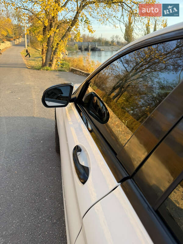 Седан Mercedes-Benz C-Class 2016 в Кропивницькому