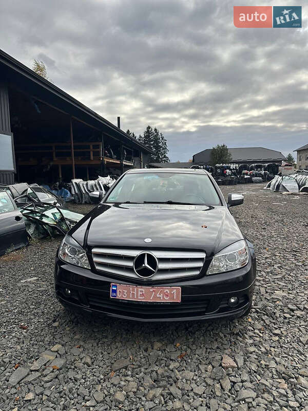 Седан Mercedes-Benz C-Class 2007 в Луцке фото 2 Седан Mercedes-Benz C-Class 2007 в Луцке