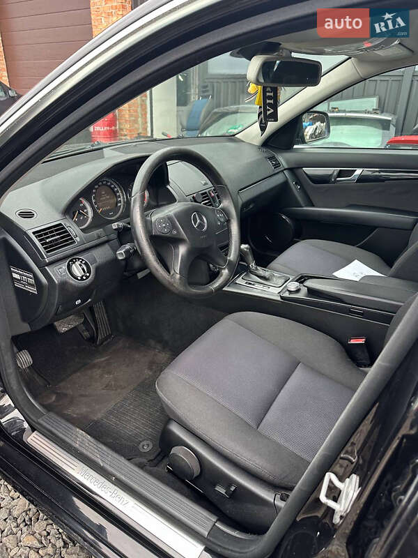 Седан Mercedes-Benz C-Class 2007 в Луцке фото 10 Седан Mercedes-Benz C-Class 2007 в Луцке