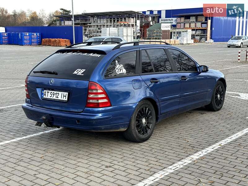 Универсал Mercedes-Benz C-Class 2003 в Коломые