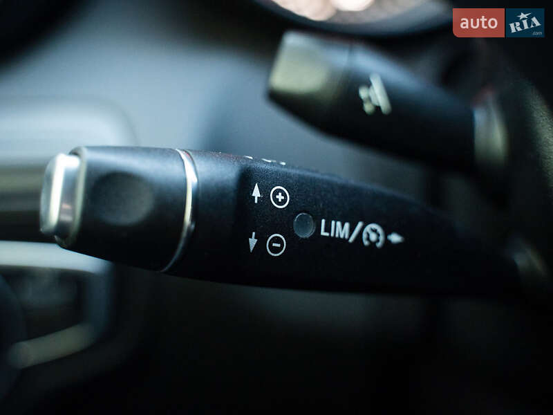 Седан Mercedes-Benz C-Class 2016 в Одессе фото 26 Седан Mercedes-Benz C-Class 2016 в Одессе