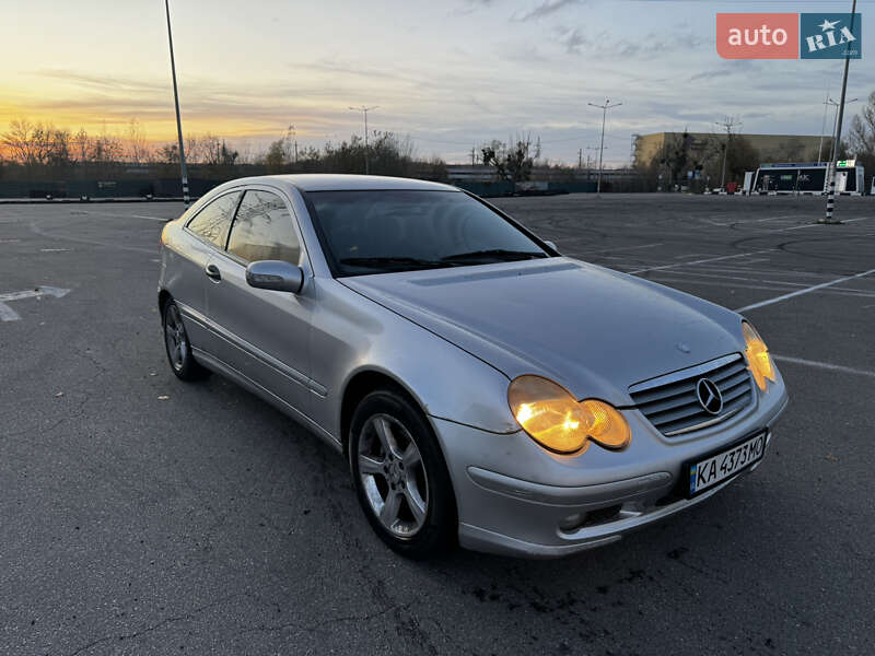 Mercedes-Benz C-Class 2002