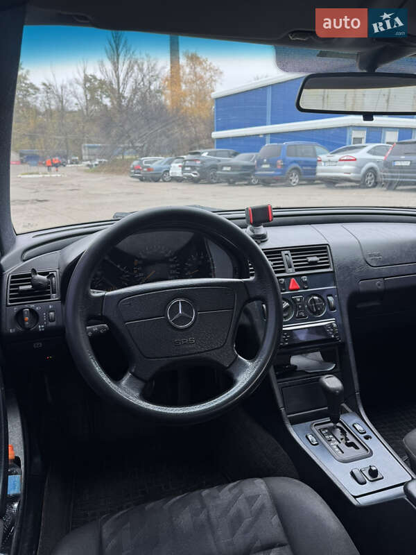 Седан Mercedes-Benz C-Class 1999 в Киеве фото 8 Седан Mercedes-Benz C-Class 1999 в Киеве