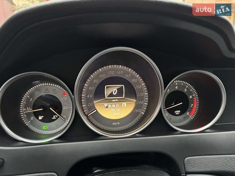 Седан Mercedes-Benz C-Class 2011 в Калинівці