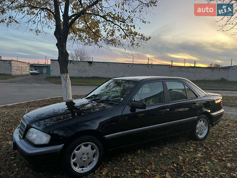 Седан Mercedes-Benz C-Class 1997 в Лозовій