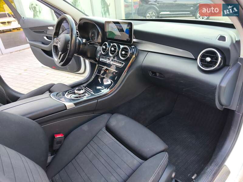 Универсал Mercedes-Benz C-Class 2019 в Днепре