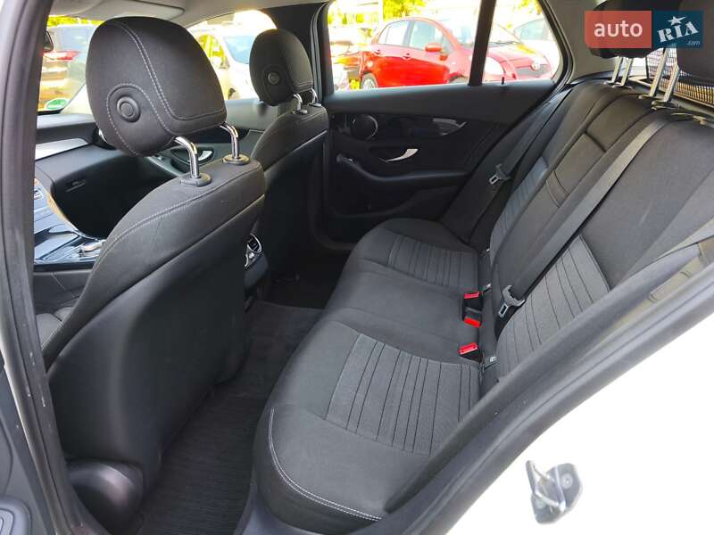 Универсал Mercedes-Benz C-Class 2019 в Днепре