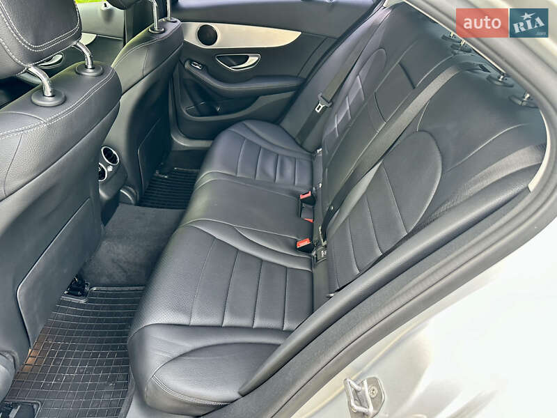 Седан Mercedes-Benz C-Class 2017 в Києві фото 17 Седан Mercedes-Benz C-Class 2017 в Києві