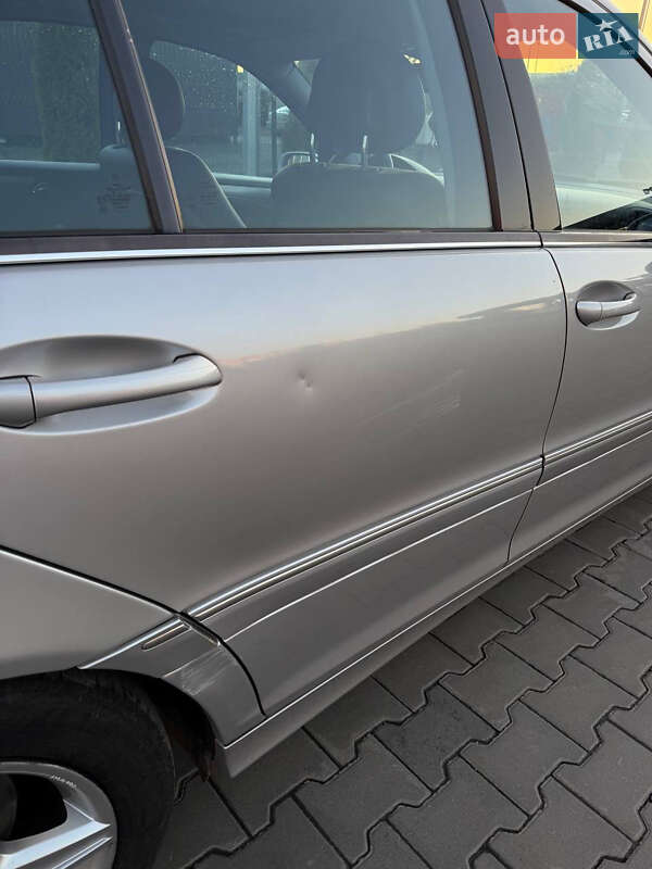 Седан Mercedes-Benz C-Class 2005 в Луцке фото 7 Седан Mercedes-Benz C-Class 2005 в Луцке
