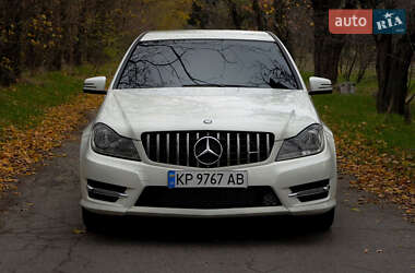 Седан Mercedes-Benz C-Class 2011 в Запорожье