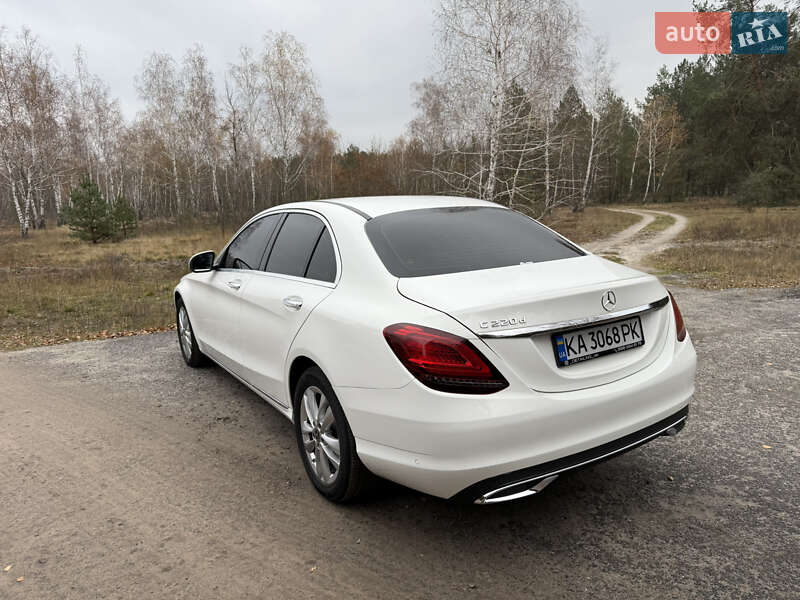 Седан Mercedes-Benz C-Class 2018 в Киеве фото 8 Седан Mercedes-Benz C-Class 2018 в Киеве