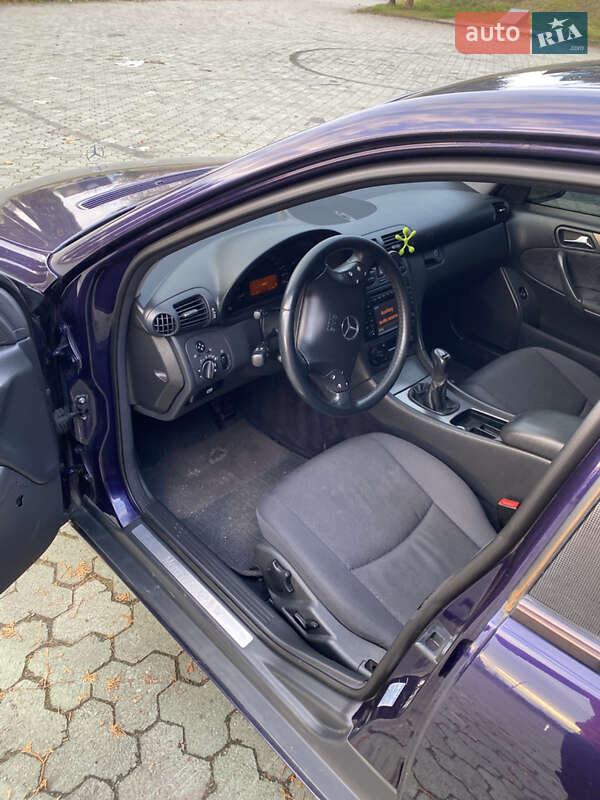 Седан Mercedes-Benz C-Class 2001 в Дубно фото 6 Седан Mercedes-Benz C-Class 2001 в Дубно