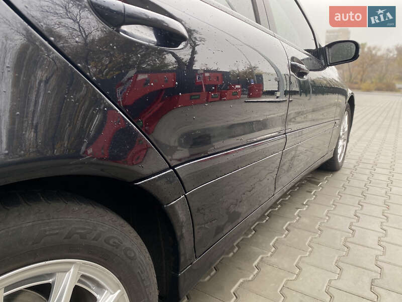 Седан Mercedes-Benz C-Class 2007 в Дніпрі