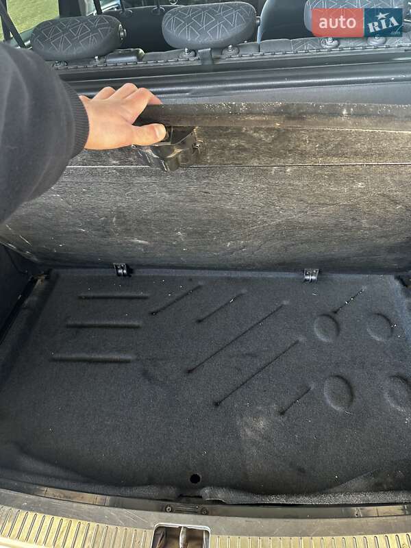 Універсал Mercedes-Benz C-Class 2002 в Заліщиках фото 12 Універсал Mercedes-Benz C-Class 2002 в Заліщиках