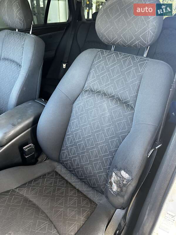 Універсал Mercedes-Benz C-Class 2002 в Заліщиках фото 25 Універсал Mercedes-Benz C-Class 2002 в Заліщиках