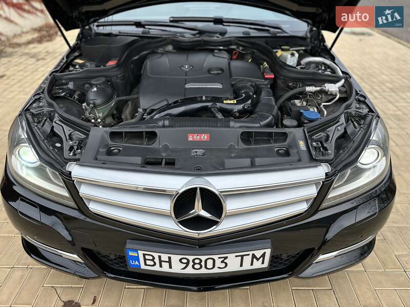 Седан Mercedes-Benz C-Class 2013 в Одесі фото 69 Седан Mercedes-Benz C-Class 2013 в Одесі
