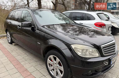 Универсал Mercedes-Benz C-Class 2009 в Тернополе