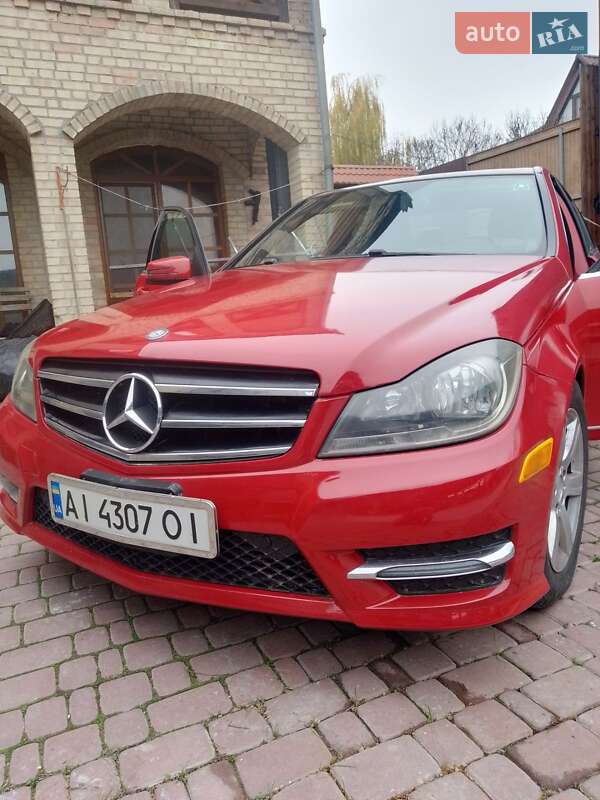 Седан Mercedes-Benz C-Class 2014 в Києві