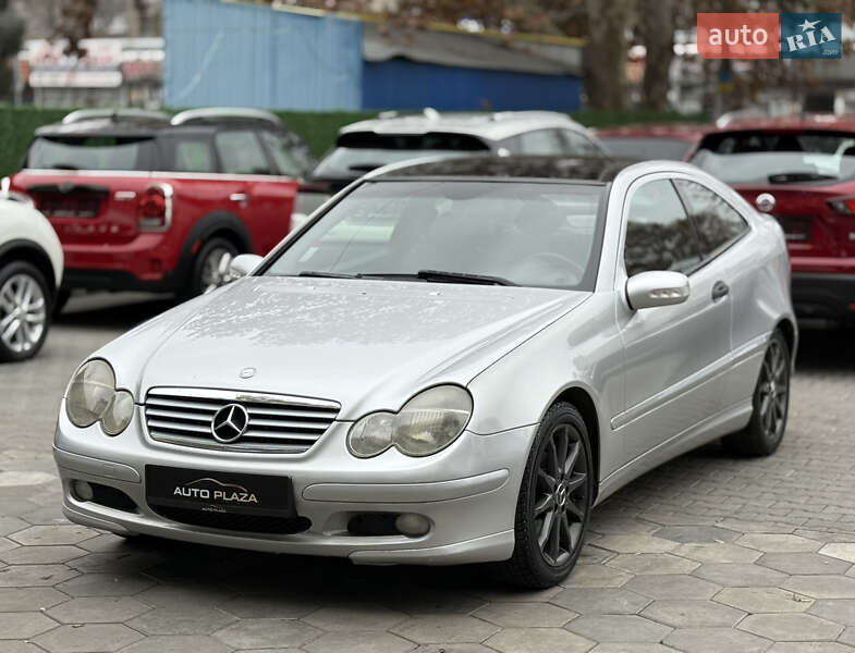 Купе Mercedes-Benz C-Class 2004 в Одесі фото 5 Купе Mercedes-Benz C-Class 2004 в Одесі