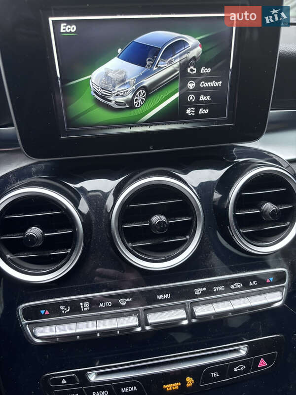 Седан Mercedes-Benz C-Class 2016 в Києві