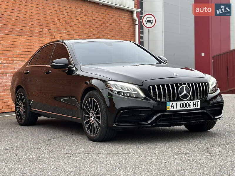 Седан Mercedes-Benz C-Class 2018 в Киеве