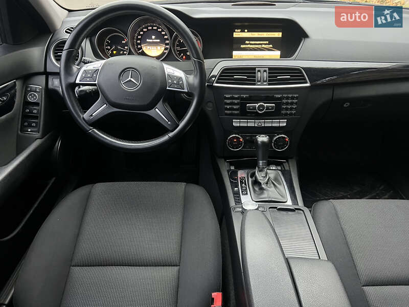 Седан Mercedes-Benz C-Class 2012 в Киеве фото 9 Седан Mercedes-Benz C-Class 2012 в Киеве