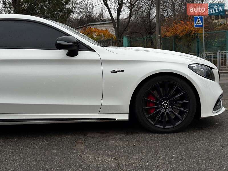 Купе Mercedes-Benz C-Class 2016 в Києві