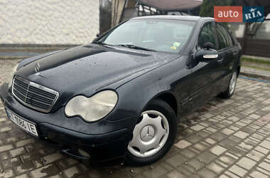 Седан Mercedes-Benz C-Class 2001 в Косові