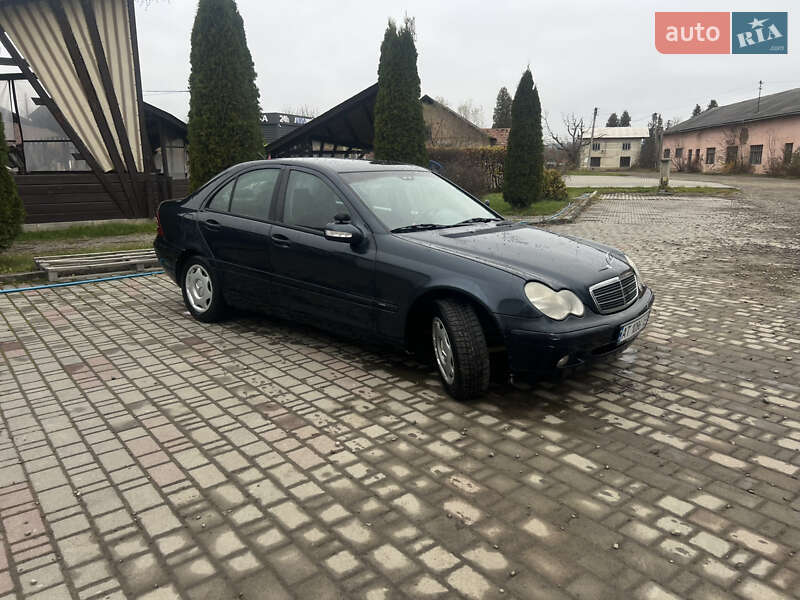 Седан Mercedes-Benz C-Class 2001 в Косові фото 7 Седан Mercedes-Benz C-Class 2001 в Косові