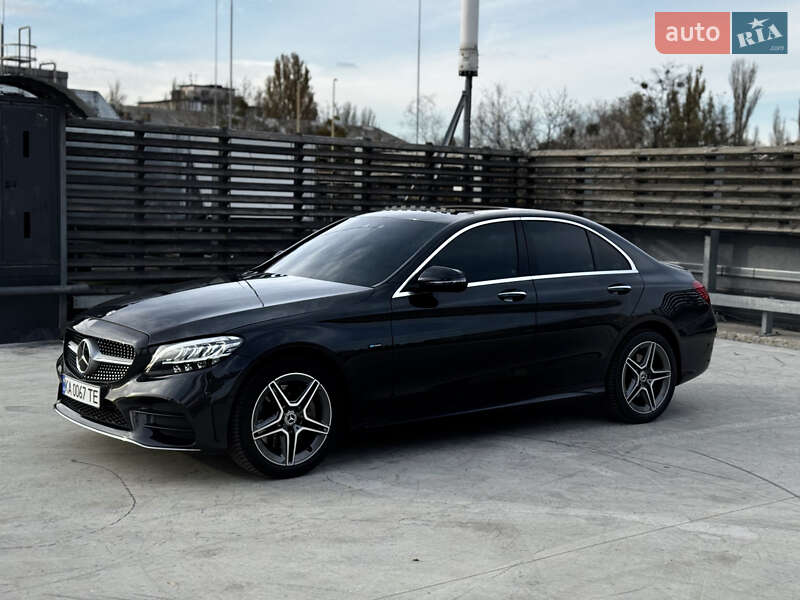 Седан Mercedes-Benz C-Class 2020 в Києві фото 17 Седан Mercedes-Benz C-Class 2020 в Києві