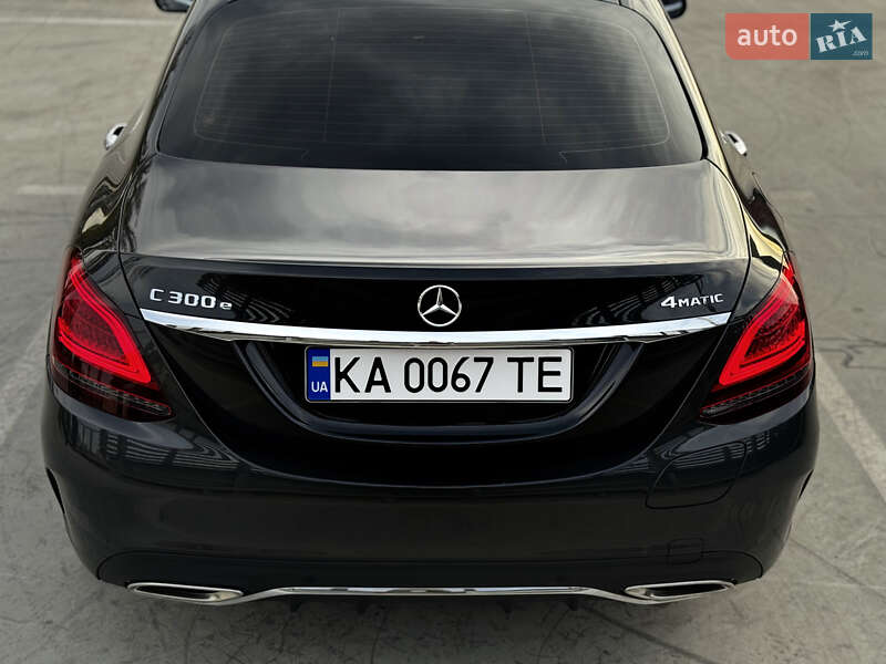Седан Mercedes-Benz C-Class 2020 в Києві фото 35 Седан Mercedes-Benz C-Class 2020 в Києві