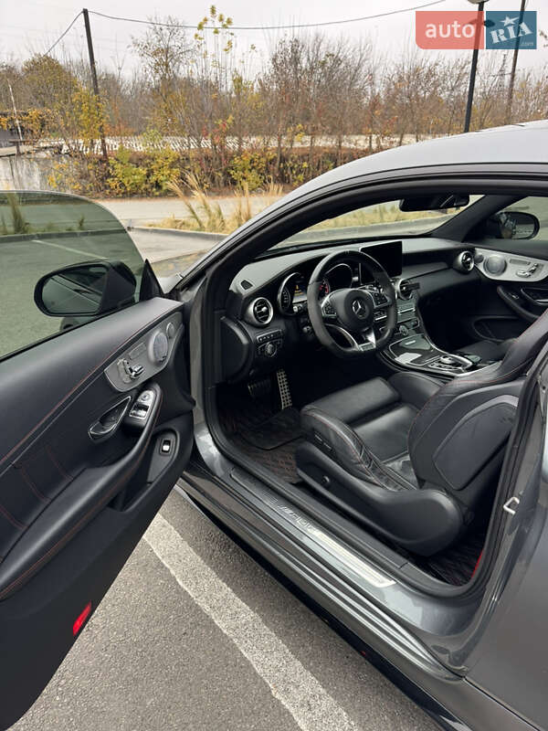 Купе Mercedes-Benz C-Class 2018 в Дніпрі