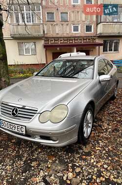 Купе Mercedes-Benz C-Class 2003 в Тернополі