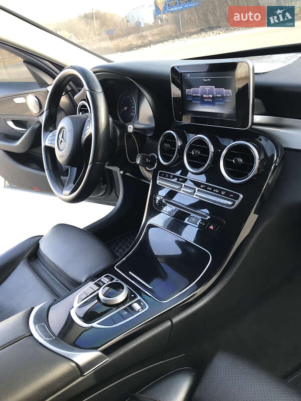 Універсал Mercedes-Benz C-Class 2016 в Тернополі