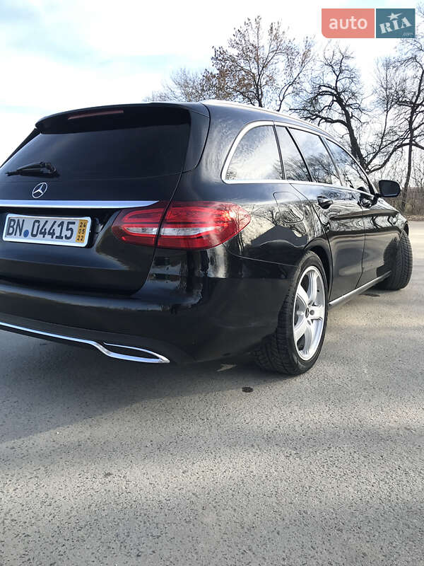 Універсал Mercedes-Benz C-Class 2016 в Тернополі