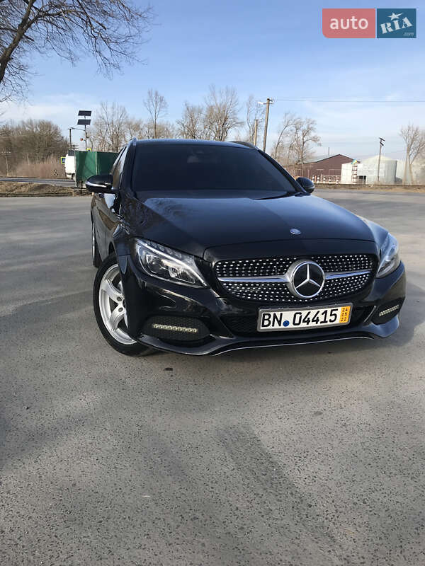 Універсал Mercedes-Benz C-Class 2016 в Тернополі