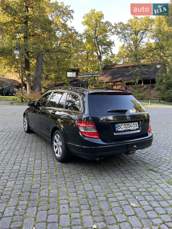 Універсал Mercedes-Benz C-Class 2008 в Львові