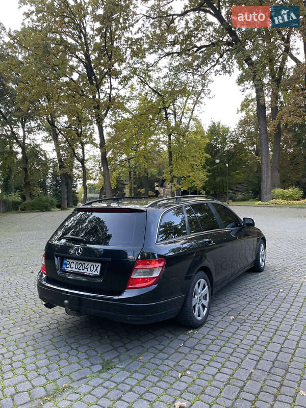 Універсал Mercedes-Benz C-Class 2008 в Львові