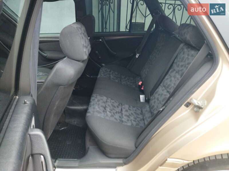 Універсал Mercedes-Benz C-Class 2000 в Дніпрі фото 8 Універсал Mercedes-Benz C-Class 2000 в Дніпрі