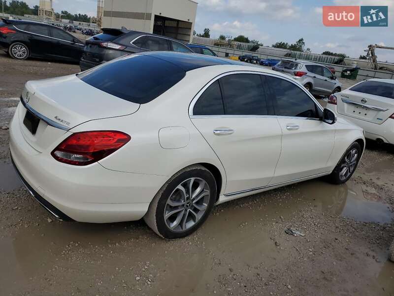 Седан Mercedes-Benz C-Class 2017 в Львове